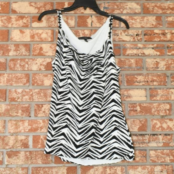 White House Black Market Tops - 𝅺White House Black Market Top